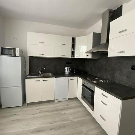 Apartman Ve Valticich Lägenhet Valtice Exteriör bild