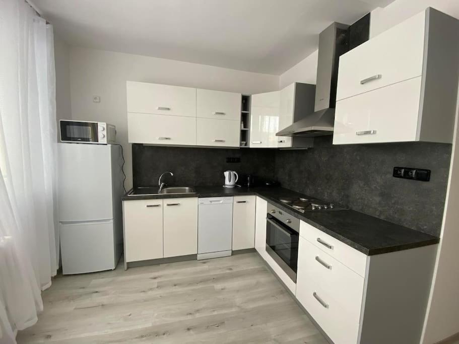 Apartman Ve Valticich Lägenhet Valtice Exteriör bild