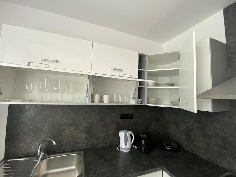 Apartman Ve Valticich Lägenhet Valtice Exteriör bild